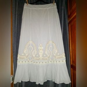 Retro ankle ruffle embroidered skirt